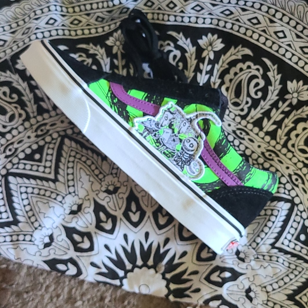 Vans nightmare before Christmas NWT